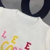 Letras de camisa de camiseta feminina de novo designer