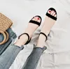 Summer New One Belt Women's Sandals Fashion Fashion Versatile Casuatto Spesso Romano Scarpe da donna Casualmente Cavallo Donne Scarpe da donna