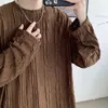 Wysokiej jakości mężczyźni antywreśnia luźne bluzy neutralne moda streetwearu Korean pullover długie rękawy Tshirty Mężczyzna 240223