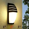 Wandleuchte (große Größe) LED-Außenwandleuchte, wasserdicht, Radar-Bewegungssensor, Hofgarten-Veranda-Licht, 15 W, hohe Helligkeit, Ac85–265 V