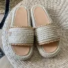 Designer Sandaler Kvinnor tofflor Braid Platform Stylish Slipper Fashion Classics Sandal Flat Rubber Sandal Summer Beach Slides Womens Flip Flops