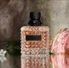 2024 Üst düzey kadın koku 100ml parfüm eau de parfum yoğun uzun süreli zaman iyi koku tasarım kadın bayan kız parfümler vücut sis sprey kokusu