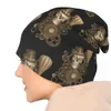 Baskar Steampunk Brass Skull Bonnet Hatts Pocket Watch Knit Hat Män kvinnor Rolig elastisk mössa Winter Hippie Custom Caps