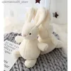 Plyschdockor 17 cm vit kanin docka plysch leksak mjuk och söt kanin leksak plysch klistermärke barns julklapp q240227