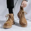 Stivali medio-aiuto caviglia in pelle scamosciata di mucca uomo stile britannico outdoor grandi scarpe da lavoro gialle moda uomo M1075