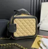 Makyaj çantası havyar moda kadın omuz 20 cm deri elmas desen büyük lüks çanta zinciri crossbody prenses çantalar