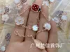 Gioielli di design Bracciale di lusso Catena a maglie Vanca Bracciale in argento con trifoglio e coccinella Bracciale portafortuna in oro rosa 18 carati con calcedonio rosso a doppia faccia