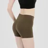 2024 Yoga Sexig Yoga Shorts Hög midja Womens Sports Fitness NakedFeel Squat Proof Yoga Running Gym Workout Compression Araction Pants