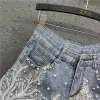 Jeans 2022 sommarpärlor Rhinestones spetsblomma damer denim shorts kvinnor europeisk hög midja tvättade heta byxor mode stretchy jeans