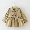 아기 소녀 코트 재킷 재킷 유아용면 트렌치 외곽웨어 긴 소매 의류 240220을위한 캐주얼 패션 바람막이