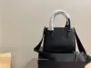 Bolsa versátil de moda com vários estilos Bolsa de designer Material luxuoso Bolsa de ombro casual adequada para homens e mulheres Carteira Killer Bag