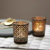 Svart och guld perforerat glas votive cup traditionell geometrisk gitterljushållare tealight burk för födelsedag bröllop dekoration