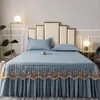 سرير تنورة من 3 قطع الأسلوب الأوروبي الدانتيل واحد قطعة مضادة للانزلاق وغطاء الغبار Xi Mengsi