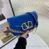 Tasarımcı Çanta Tote Çanta Çantası 2024 Yeni Lansman Tasarımcı Çanta Zinciri Kadın Bir Crossbody Küçük Gelgit Çantaları