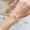 Designer smycken lyxarmband länk kedja vanca lycka till s925 silver armband lyckligt fyra bladgräs fem blomma armband för tjejstudenter