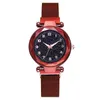 صافي النجمة الحمراء Sky Digital Face Surface Surface Quartz Watch Net Red Magnet Milan Band Female Student Watch