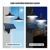 Hanglamp op zonne-energie, waterdichte LED-lamp, dubbele kop, kroonluchter, decoratie met afstandsbediening voor binnen, schuur, schuurkamer 240227