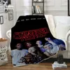 Nouveau film d'horreur Stranger-Things couverture de jet Premium impression à la demande couvertures Sherpa pour canapé personnalisé bricolage en peluche mince couette LJ269A