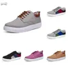 Scarpe casual da donna Scarpe firmate Sneaker da viaggio in pelle con pizzo moda donna Scarpe da ginnastica da corsa piatte Lettere scarpe da donna scarpe da ginnastica di grandi dimensioni