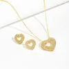 Halsbandörhängen Set Delicate Hollow Heart Pendent Stud for Women Shiny Zircon Party Jewelry Statement Halsband