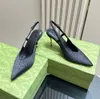 حرير الساتان الساتان Slingback مدبب إصبع القدم فستان الأحذية مضخات خارجي من الجلد الخارجي 85 سم من الخنادق المذهبة