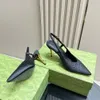 Selso de cetim de seda Slingback Sapatos de vestido pontiagudos bombas de couro Sola de couro de 85 cm