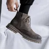 Stivali medio-aiuto caviglia in pelle scamosciata di mucca uomo stile britannico outdoor grandi scarpe da lavoro gialle moda uomo M1075