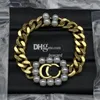 Golden Metal Pearl Bracelet z Box Women Podwójna litera 18K Gold Gold Branselet Bransoletę Trendowa biżuteria