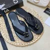 مصمم Flip Flops Channellies Womens Flats Slippers Summer Beach Sandals Mode Mode Mome Home Slide Nasual Shoes