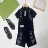 Ny designer casual stil barnkläder set Summer Boys Sports kostym Kort ärm kostym Barndräkt Storlek 90-150 cm A06
