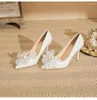 Scarpe eleganti 31-43 2024 Tacchi alti Donna Tacco a spillo Elegante Sposa Sposa Grandi dimensioni Bianco