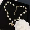 2024 Heart Diamond Pendant Necklace Designer Women Monogram Choker Birthday Present Brand Pearl Neckor Gold Cclies PLATED SMYELLT 88