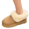 Bottes laine naturelle femme neige 2024 véritable peau de mouton femmes chaussures plates grande taille 42 moelleux