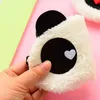 Masques de sommeil Mode Design mignon en peluche Panda visage oeil voyage sommeil doux masque pour les yeux bandeau ombre ombre à paupières Portable couverture pour les yeux de sommeil