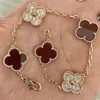 Klassisk smyckesdesignerkedja van Four Leaf Clover Armband Cleef Armband Jewlery Rose Gold For Woman Luxury Silver Charm Braclet With Box