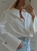 Jyate Mode Vrouw Blouses Elegante Revers Lange Mouw Kantoor Dame Shirts Casual Losse Witte Zakken Tops Vrouwelijke Kleding 240227