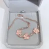 Van Clover Bracelet Designer Cristal Trèfle à Quatre Feuilles Bracelet Dames 925 Bijoux en Argent Sterling Cadeaux pour Petites Amies