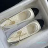 Petites chaussures de ballet parfumées pour femmes, chaussures plates et douces en cuir Mary Jane Camellia