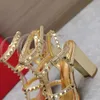 Golden Stud Gladiator Sandały muły obcasowe buty na obcasie buty otwartej butów 95 mm luksusowe projektanci sandały na wysokim obcasie buty wieczorne buty