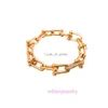 Bracelets de charme Bracelet bracelet en fer à cheval imbriqué en forme de U avec un savoir-faire exquis, galvanoplastie sous vide de luxe légère, étoile en or 18 carats sur le ciel H24227