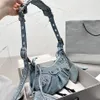 Borsa hobo metallizzata Borse da moto a spalla in denim Borse da ragazza cool Borse ascellari a tracolla con chiusura a diamante Borsa con rivetti blu Genuino300D