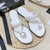 مصمم Flip Flops Channellies Womens Flats Slippers Summer Beach Sandals Mode Mode Mome Home Slide Nasual Shoes