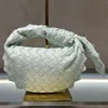 Sac fourre-tout design Poignet Crochet Sac Sac de luxe Femmes Sacs à main Noeud Pochettes Weave Cloud Sacs Lady Cuir Color Block Sacs à main Sac à main Week-end Sac de voyage Sac à main