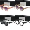 Lussuoso Glassesd Symbole Designer Occhiali da sole per donne Lunette a larghezza quadrata DE Soleil maschi