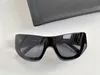 Shield Wrap Sonnenbrille, übergroße schwarze/schwarze Rauchgläser, Damen-Luxusbrille, Designer-UV400-Brille