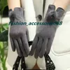 Guanti in pelle scamosciata guanti invernali nuovi guanti caldi da donna con dita divise guanti touch screen all'ingrosso