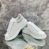 Luxury Designer Oversized Platform Sneakers Casual shoes Leather Lace Up White Black Mens velvet suede Womens Sports Trainer big size xsd230414