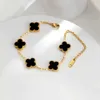 Gioielli firmati Bracciale di lusso Catena a maglie Vanca Quadrifoglio Bracciale a cinque fiori Vuoto femminile 18k Fritillaria Bracciale quadrifoglio WOLC