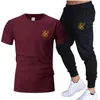 Tute da uomo Moda estiva Tempo libero SikSilk Set di marca Tuta Abbigliamento sportivo Tute da ginnastica Tuta da uomo Maniche corte T Shirt 2 pezzi