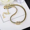 2024 Heart Diamond Pendant Necklace Designer Women Monogram Choker Birthday Present Brand Pearl Neckor Gold Cclies PLATED SMYELLT 88